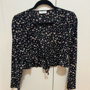 Chloe Rose black with floral blouse. Open in front with tie. Size medium
